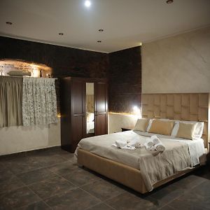 Camera familiare con letto king size